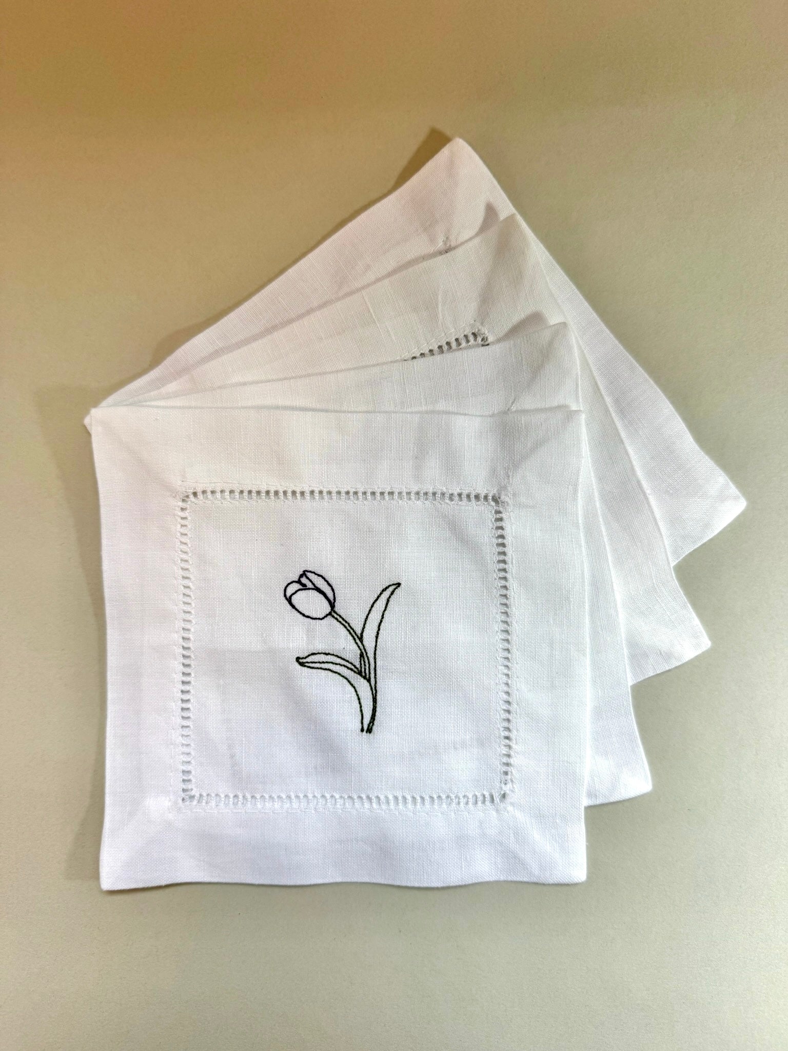 Tulip Cocktail Napkins | Set of 4