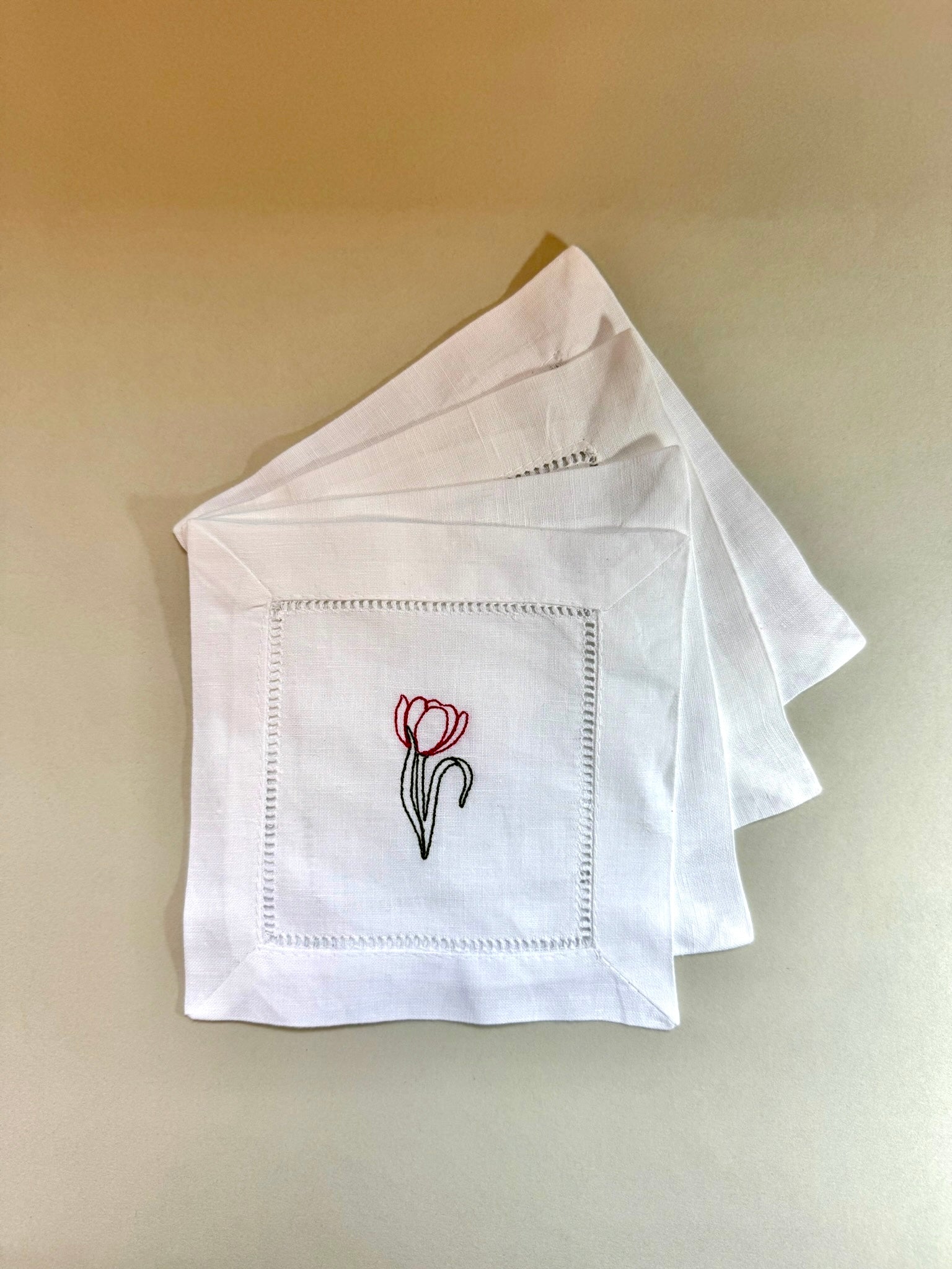 Tulip Cocktail Napkins | Set of 4